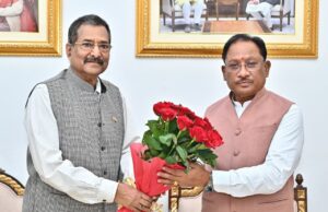 मुख्यमंत्री श्री विष्णु देव साय से छत्तीसगढ़ राज्य पुलिस जवाबदेही प्राधिकरण के नव पदस्थ सदस्य श्री राजीव श्रीवास्तव ने की सौजन्य भेंट