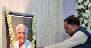 मुख्यमंत्री श्री विष्णुदेव साय ने लोकतंत्र सेनानी स्वर्गीय महावीर प्रसाद जैन को दी श्रद्धांजलि