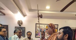 धर्म रक्षा और सेक्यूलरिज्म एक साथ संभव नहीं.. बात और बढ़ेगी-अविमुक्तेश्वरानंद