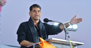 यूथ फेस्ट-2026: सौरभ द्विवेदी का मंत्र—फिट रहें, पॉजिटिव सोचें, परिवार संग आगे बढ़ें