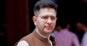 ‘अनफॉलो’ ही नया प्रोटेस्ट! राघव चड्ढा के खिलाफ Gen Z का डिजिटल विद्रोह, क्या है असली वजह