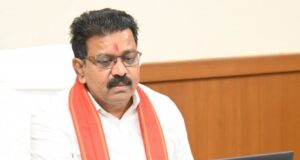 उप मुख्यमंत्री श्री विजय शर्मा ने की सुशासन तिहार की तैयारियों की समीक्षा