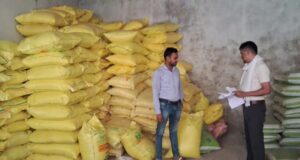6 खाद दुकानों के लाइसेंस सस्पेंड