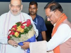 केंद्रीय गृह मंत्री श्री अमित शाह पहुंचे रायपुर: मुख्यमंत्री श्री विष्णुदेव साय ने किया आत्मीय स्वागत