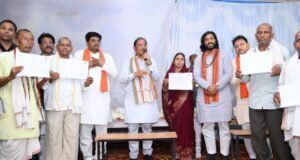 स्वामित्व से संपत्ति का अधिकार, बिहान से आत्मनिर्भरता की राह : कोसरंगी चौपाल में ग्रामीण विकास की दिखी तस्वीर