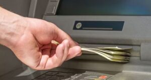 क्या ATM का कैंसिल बटन बचा सकता है आपका PIN? सच्चाई जान लीजिए