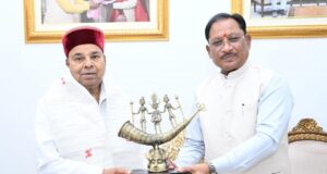 मुख्यमंत्री श्री विष्णुदेव साय से कर्नाटक के राज्यपाल श्री थावरचंद गहलोत ने की सौजन्य भेंट