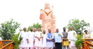 मातृशक्ति एवं प्रकृति के प्रति श्रद्धा का अनुपम संगम : मुख्यमंत्री श्री विष्णु देव साय ने
