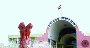 छत्तीसगढ़ में माननीयों के आदेशों का महत्व हुआ शून्य: अधिकारियों की उदासीनता से शिक्षा मंत्री का 30 जून तक पदोन्नति का निर्देश 15 अगस्त तक टला