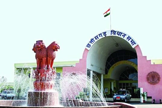 छत्तीसगढ़ में माननीयों के आदेशों का महत्व हुआ शून्य: अधिकारियों की उदासीनता से शिक्षा मंत्री का 30 जून तक पदोन्नति का निर्देश 15 अगस्त तक टला