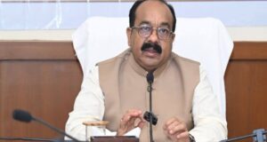 सेवा संकल्प अभियान के सफल क्रियान्वयन को लेकर प्रभारी मंत्री श्री अरुण साव ने ली वर्चुअल बैठक