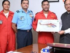 मुख्यमंत्री श्री विष्णु देव साय से भारतीय वायु सेना की सारंग हेलीकॉप्टर डिस्प्ले टीम ने की सौजन्य मुलाकात
